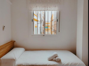 CASA HINIESTA.Amplia y luminosa.Perfecta familias!